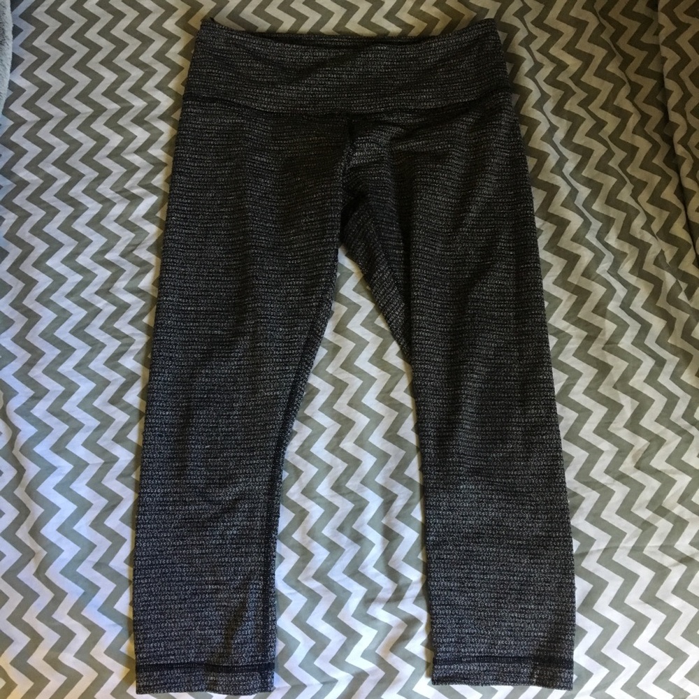 coco pique lululemon capris